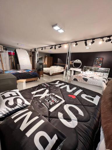 عکس عمارت تشک شعبه مرکزی