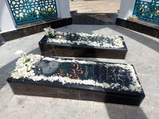 عکس یادمان شهدا بوستان نارنج