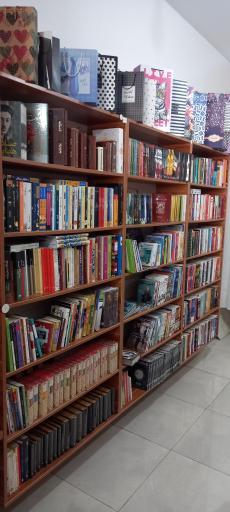 عکس کتاب و تحریر سگال