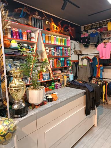 فروشگاه ورزشی اصفهانی