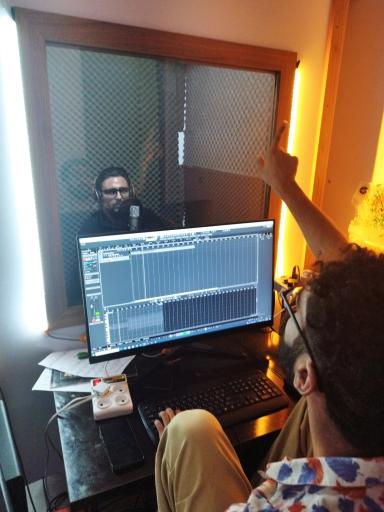 عکس استودیو صدابرداری کوگانا 