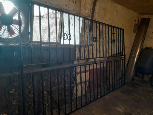 عکس آهنگری درب و پنجره آکاردئونی عطایی