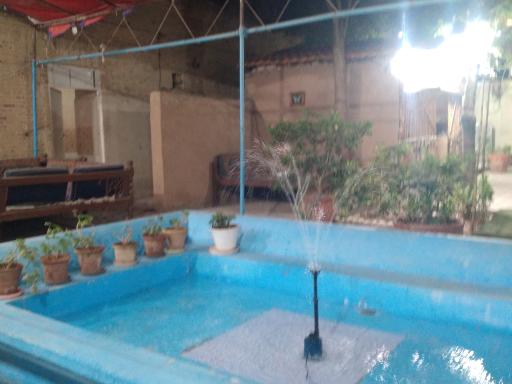 عکس رستوران اردیبهشت 