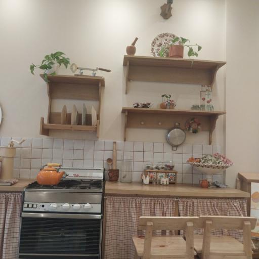 عکس کافه نعلبکی