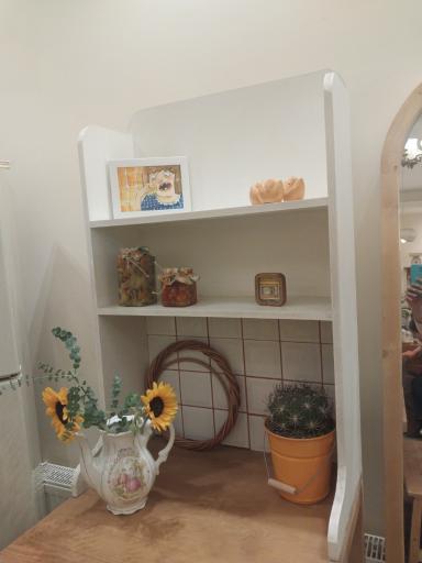 عکس کافه نعلبکی