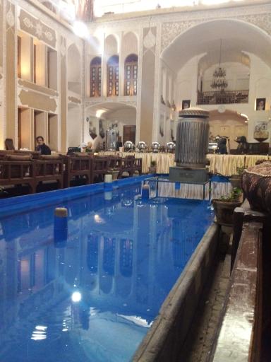 عکس رستوران والی یزد