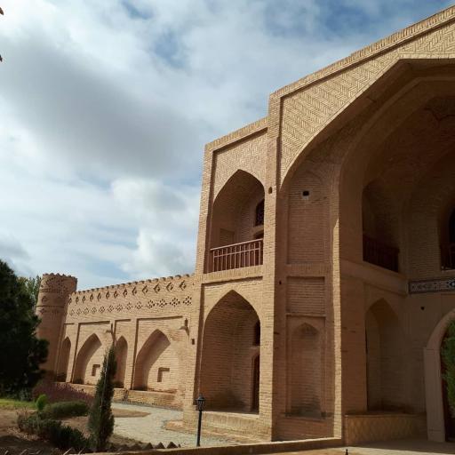 عکس کاروانسرای شاه عباسی کوهپایه