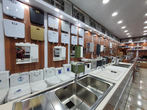 عکس تجهیزات آشپزخانه قامتی