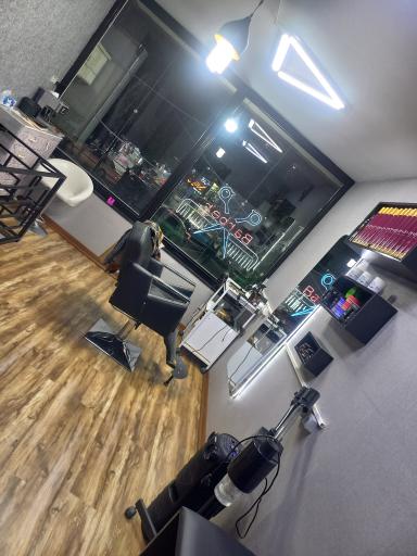 عکس آرایشگاه علی شیرزادی