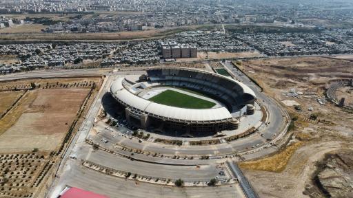 عکس ورزشگاه پارس