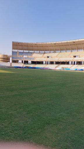 عکس ورزشگاه پارس