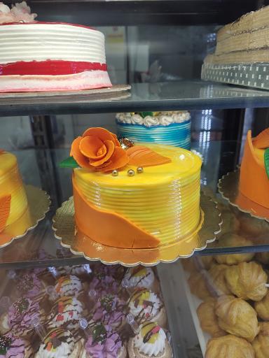 عکس کیک و شیرینی صادقی