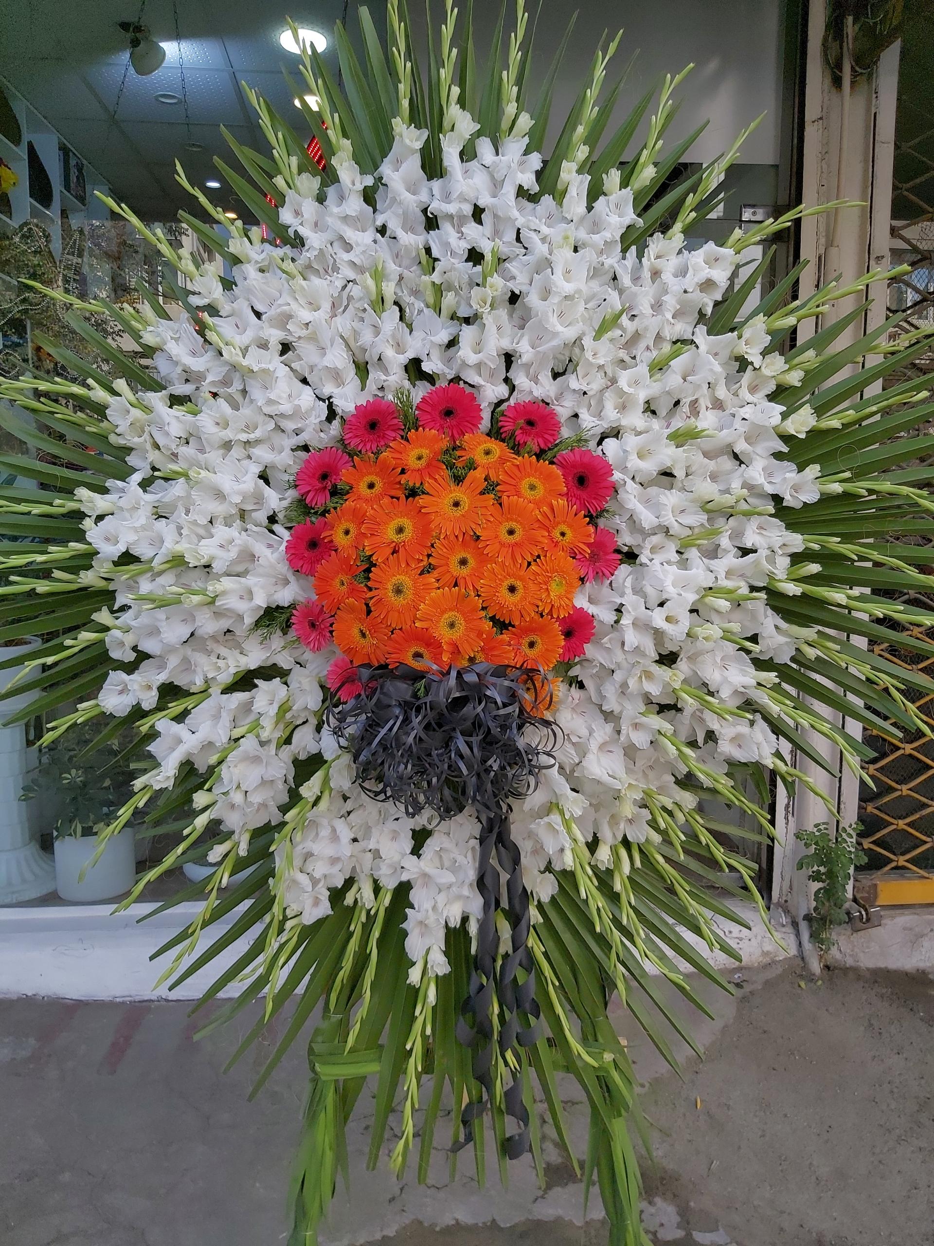 عکس گل فروشی پانیذ