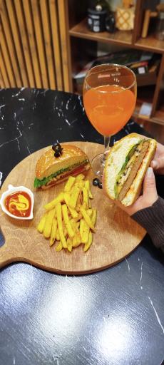 عکس کافه لاکو