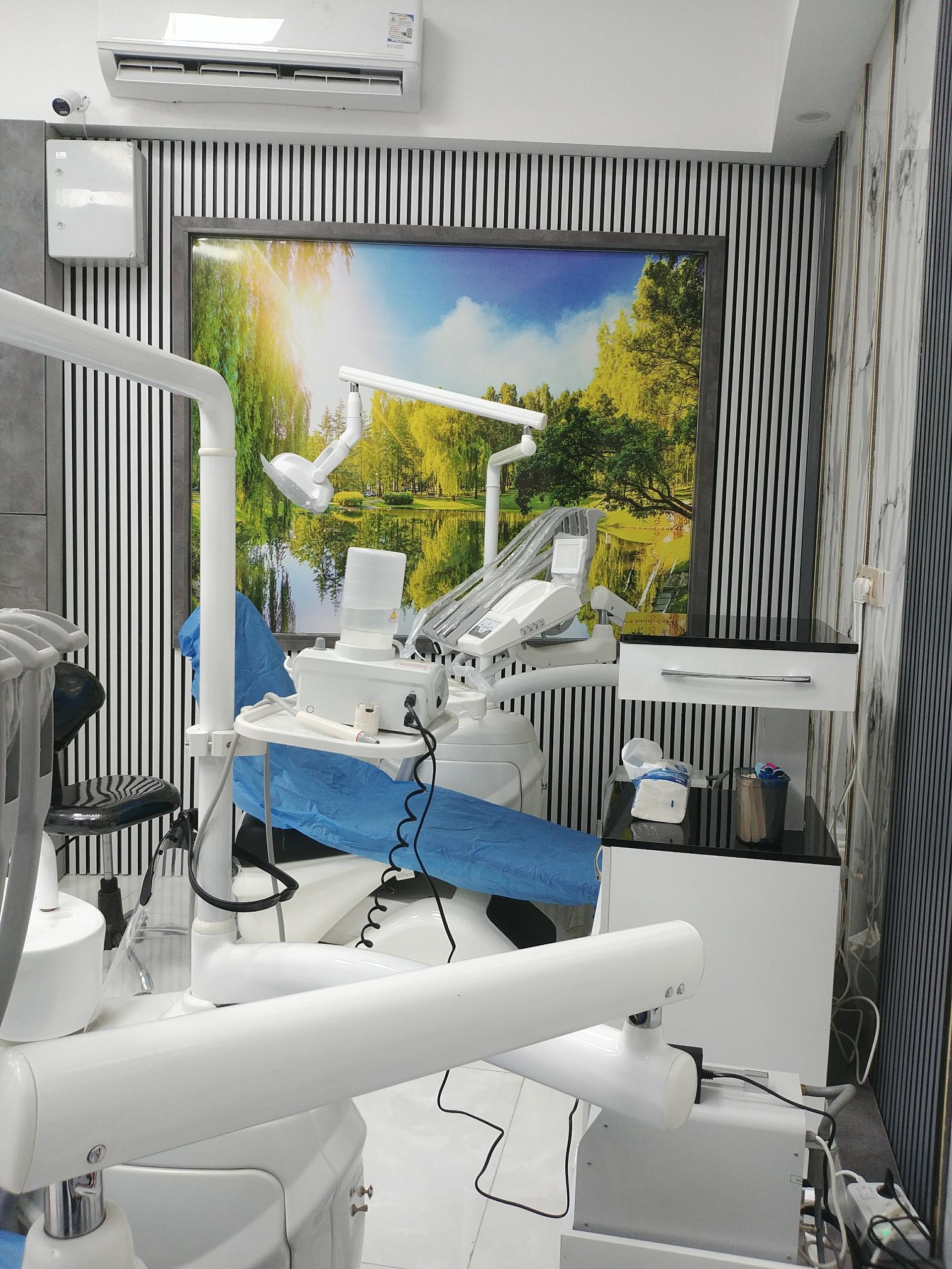 عکس کلینیک دندانپزشکی کیو