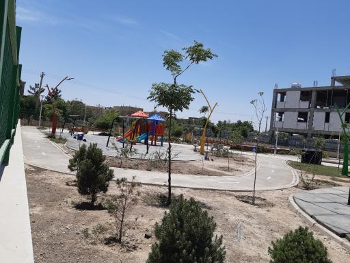 عکس بازیکده آفتاب هشتم