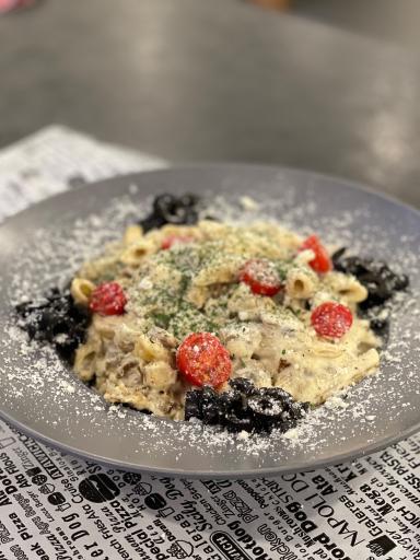 عکس عطاویچ شعبه سعادت آباد