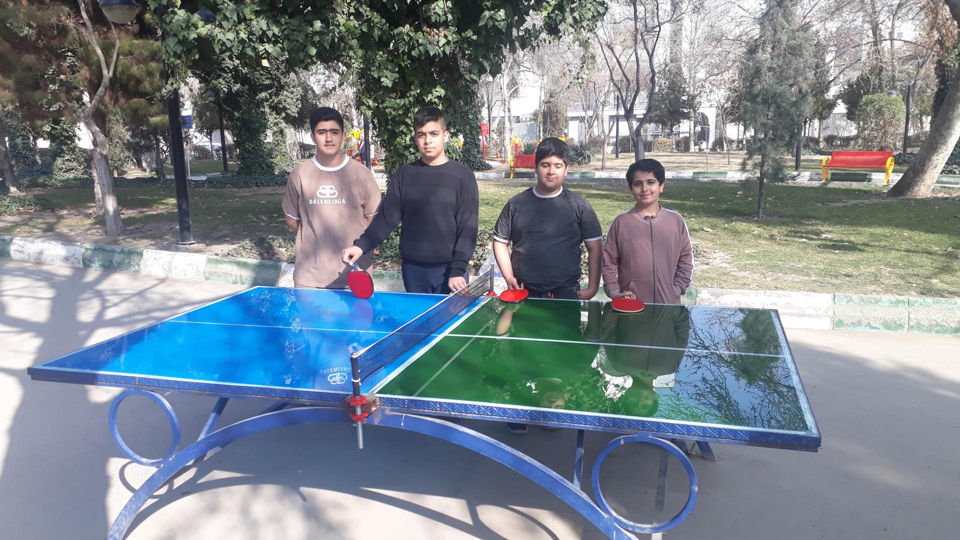 عکس میز پینگ پنگ پارک گلها