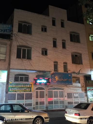 عکس دبیرستان دوره دوم غیر دولتی پسرانه افق برتر