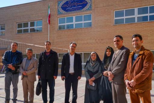 عکس دبیرستان متوسط دوم پسرانه فرهنگ مکتبی و اولاده