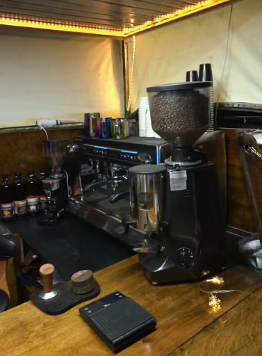 عکس ون کافه مون