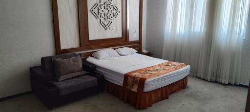 عکس هتل ثارالله