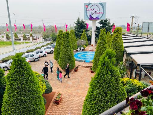 عکس رستوران حاج حسن