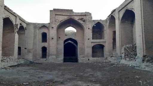 عکس رباط تاریخی علاقبند