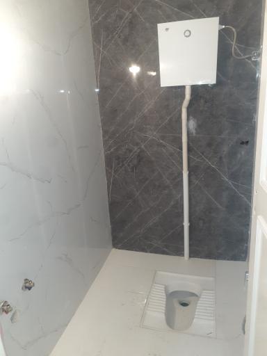 عکس خدمات برق و تاسیسات ساختمانی هاشمی