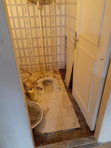 عکس خدمات برق و تاسیسات ساختمانی هاشمی