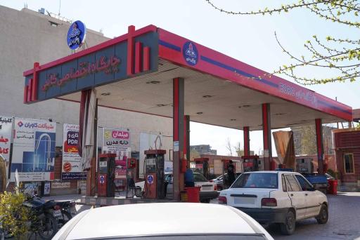 عکس پمپ بنزین کافی