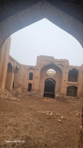 عکس رباط تاریخی علاقبند