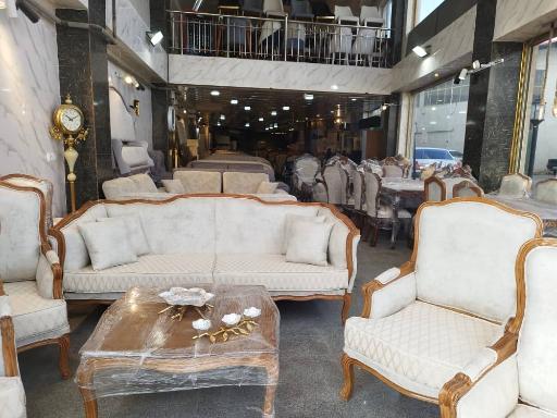 مبلمان وحید