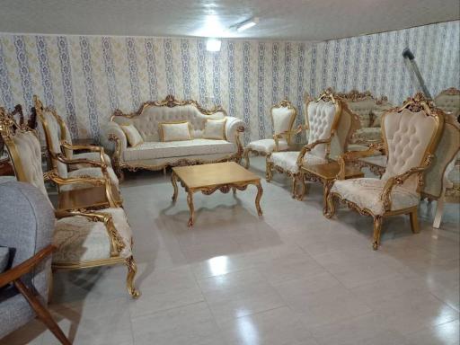 مبلمان وحید