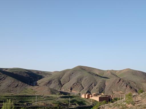 عکس رباط تاریخی علاقبند