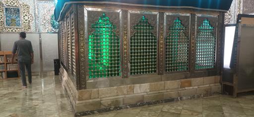 عکس امامزاده شاهزاده حسین (ع)