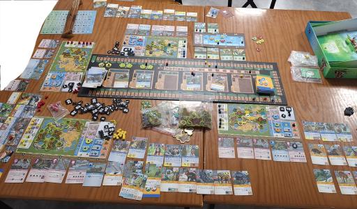 عکس کافه بازی تیله