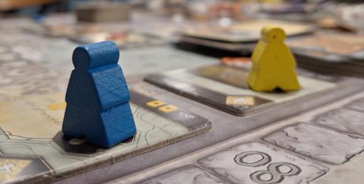 عکس کافه بازی تیله