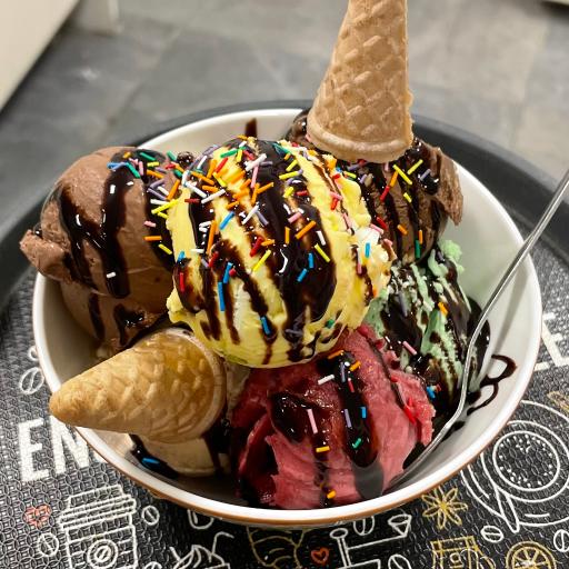 عکس کافه بازی تیله