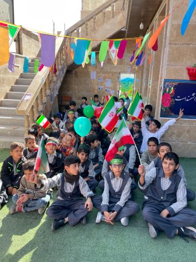 عکس دبستان پسرانه ابتکار