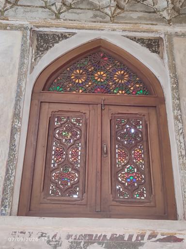 عکس امامزاده شاهزاده حسین (ع)