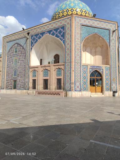 عکس امامزاده شاهزاده حسین (ع)