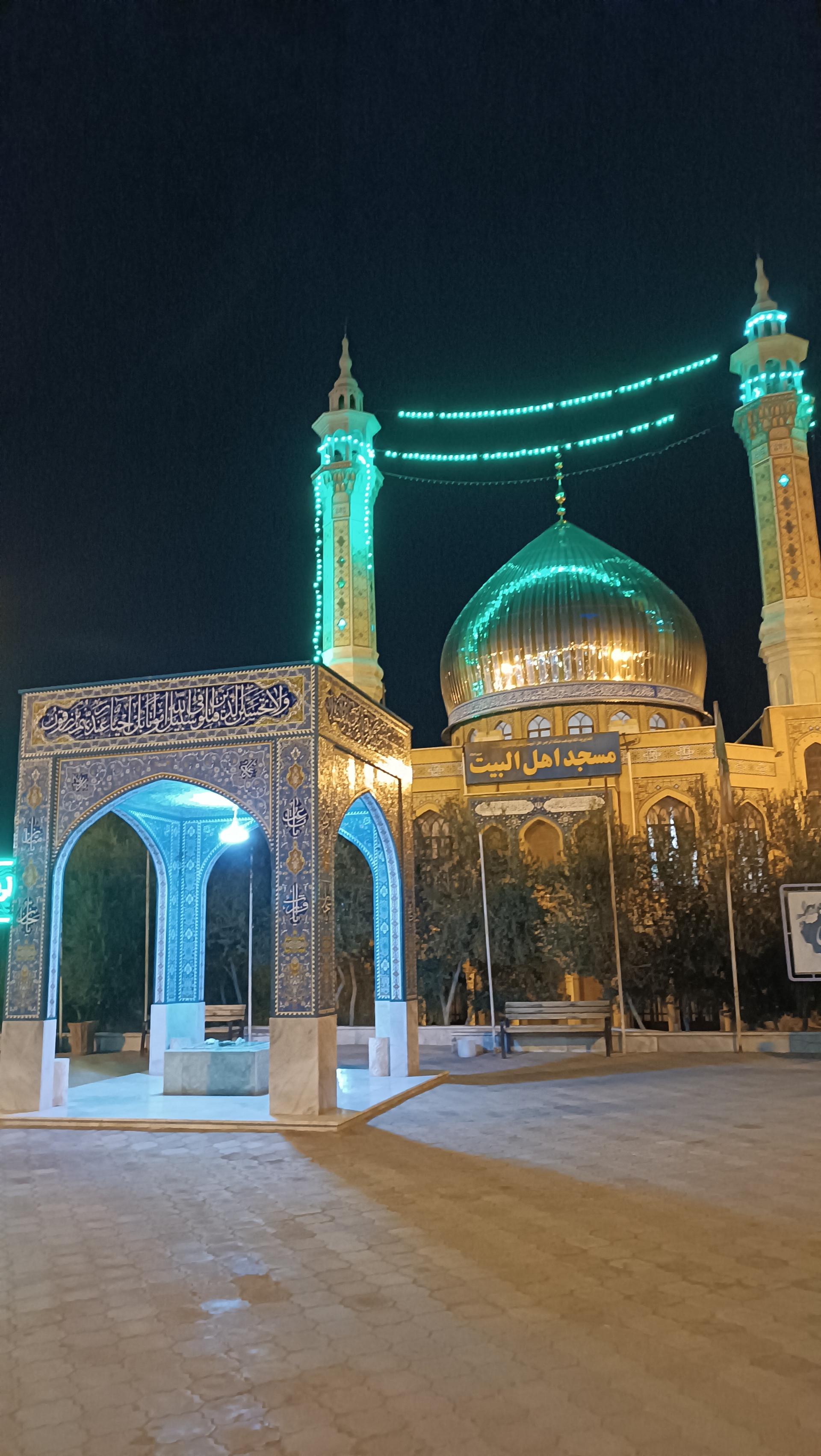 عکس حرم شهدای گمنام