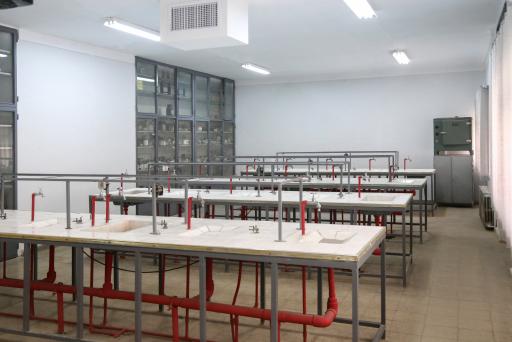 عکس متوسطه اول و دوم دخترانه علوی (شعبه جمهوری منطقه 11)