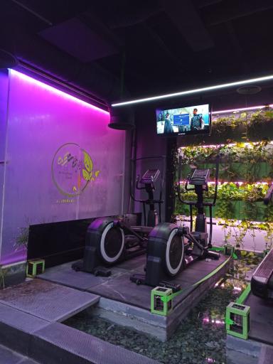 عکس باشگاه بدنسازی ارمغان 