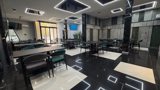 عکس هتل دیبا شهرکرد