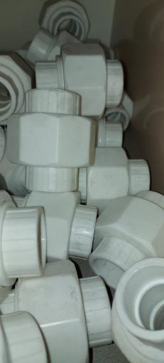 عکس فروشگاه لوله و اتصالات گاز و آب منوری