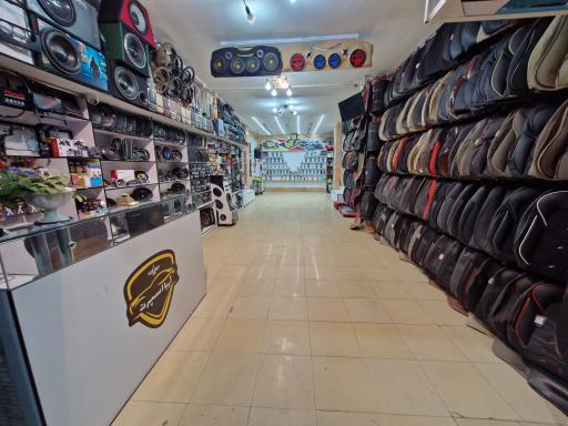 عکس فروشگاه آریا اسپرت