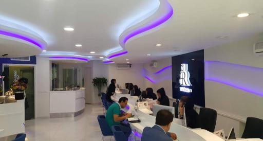 عکس آژانس هواپیمایی رز آبی