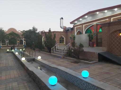 عکس سفره خانه سنتی شبهای ساوه